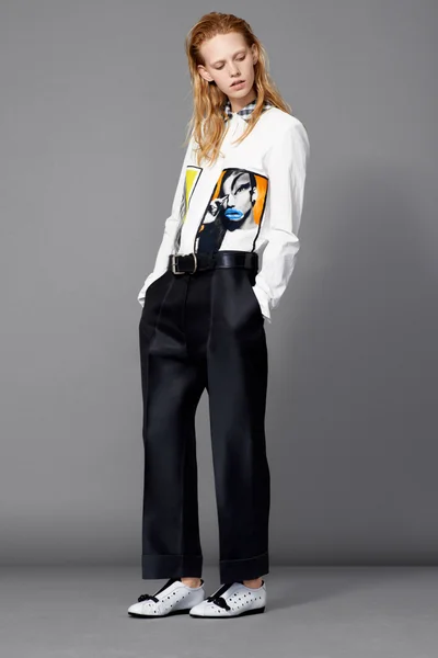 Look 15
